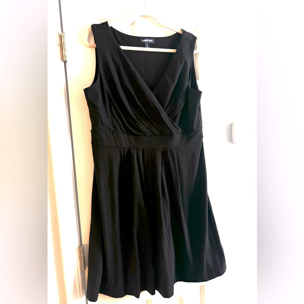 Land's End Dress‎ Women’s XL Black Fit and Flare NEW Sleeveless Summer Fall